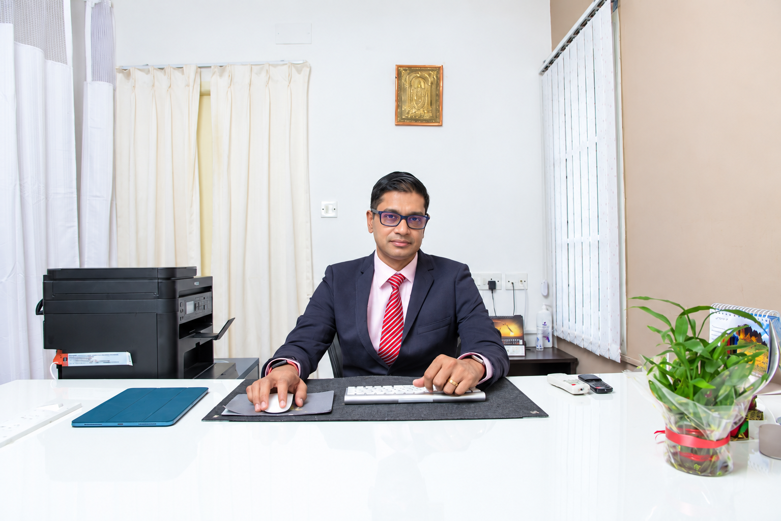 Dr Anuj Singh dermatologist at Ram Skin Clinic in Thoraipakkam OMR Chennai